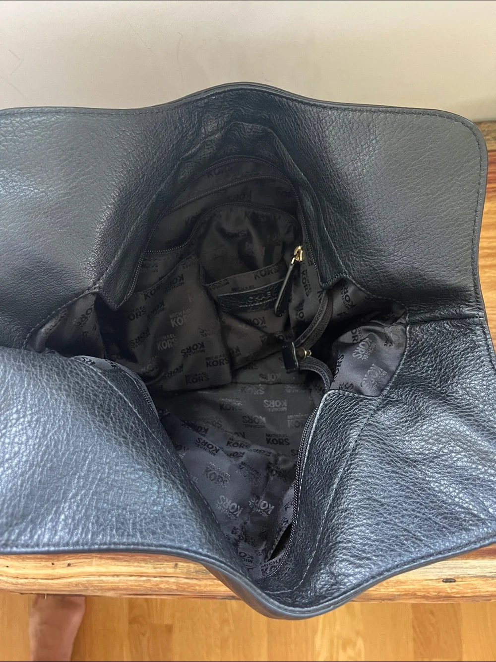 Michael Kors Fulton Large black pebbled-leather hobo bag with gold-tone chain
